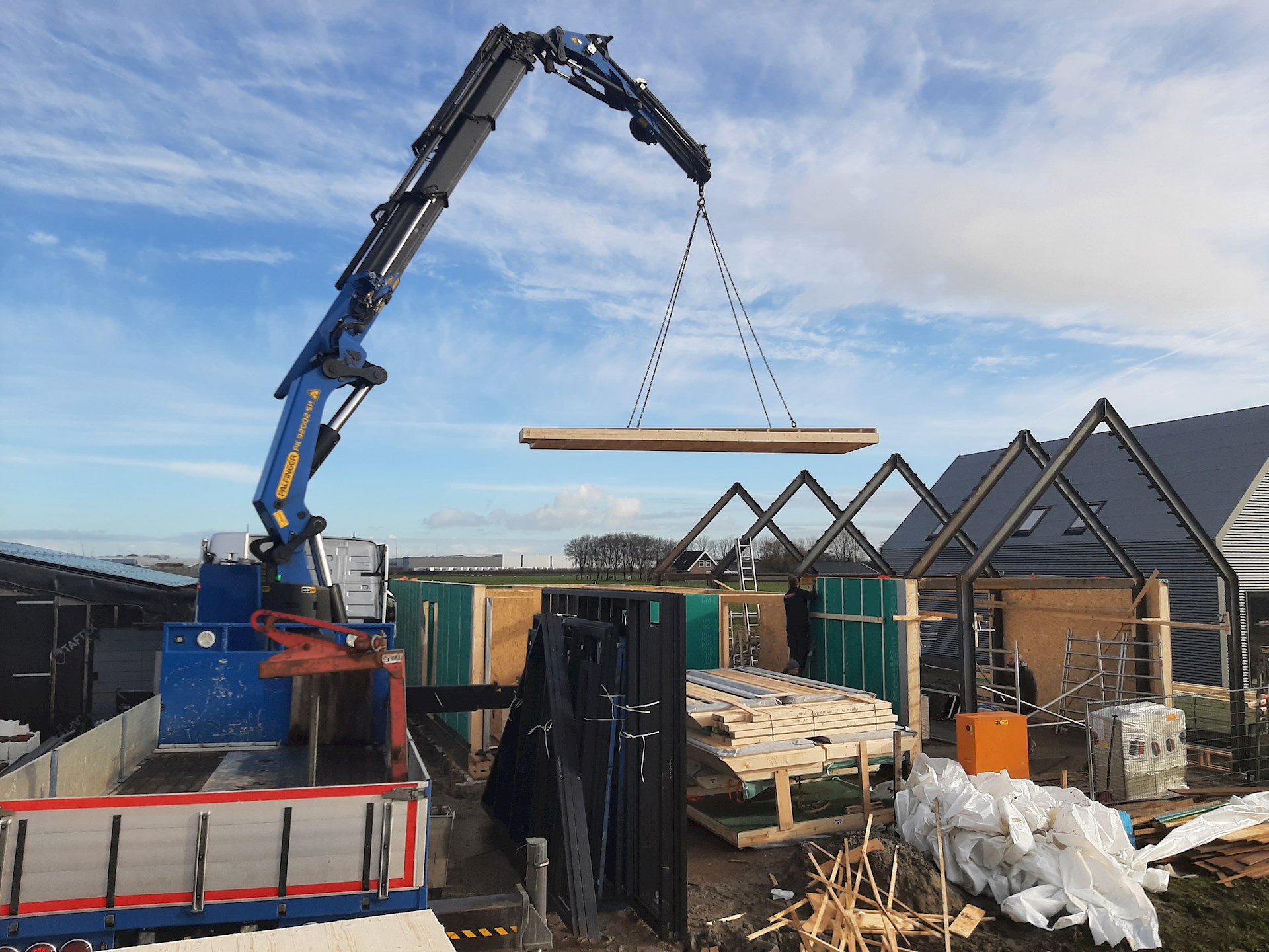 Projecten Prefab Huis In Elkaar Hijsen Zwaagdijk Voor Ebbelaar En Kelderman Aannemers8