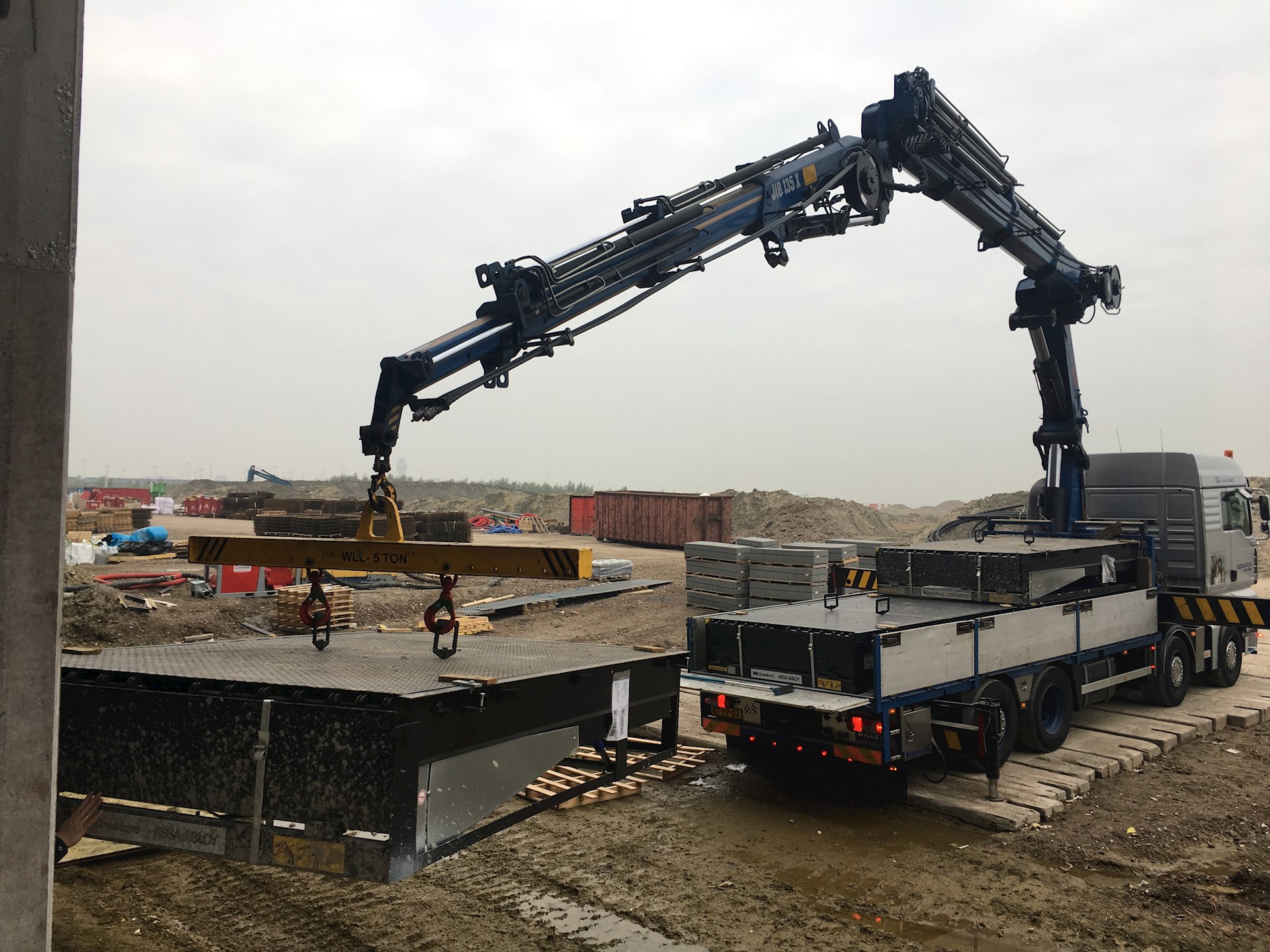 Projecten Dock Levelers Plaatsen Voor Nieuwbouw Pand Schiphol Voor Assa Abloy Heerhugowaard15