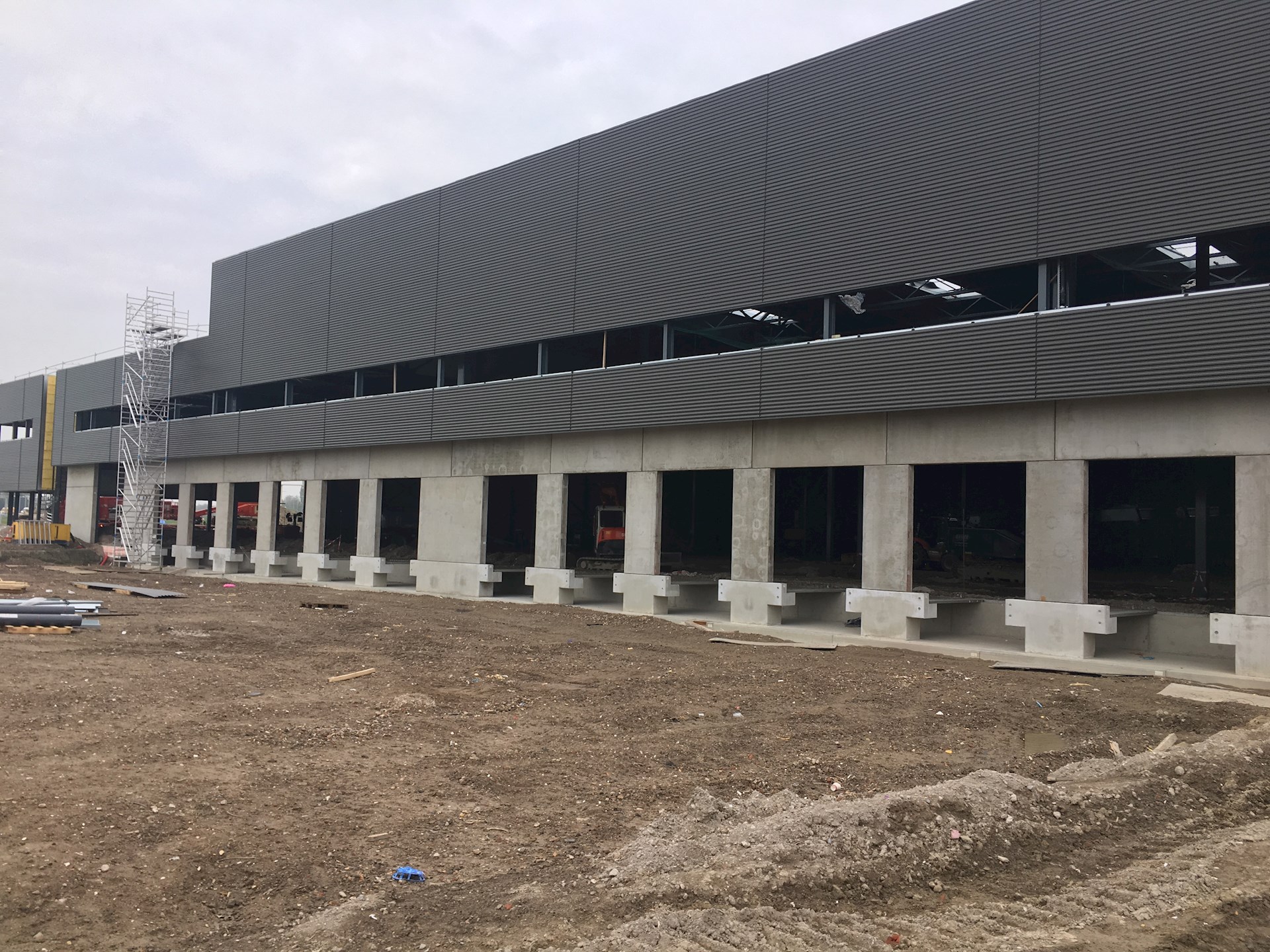 Projecten Dock Levelers Plaatsen Voor Nieuwbouw Pand Schiphol Voor Assa Abloy Heerhugowaard20